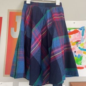 Acrylic “wool” high waisted skirt, midi. Size Small